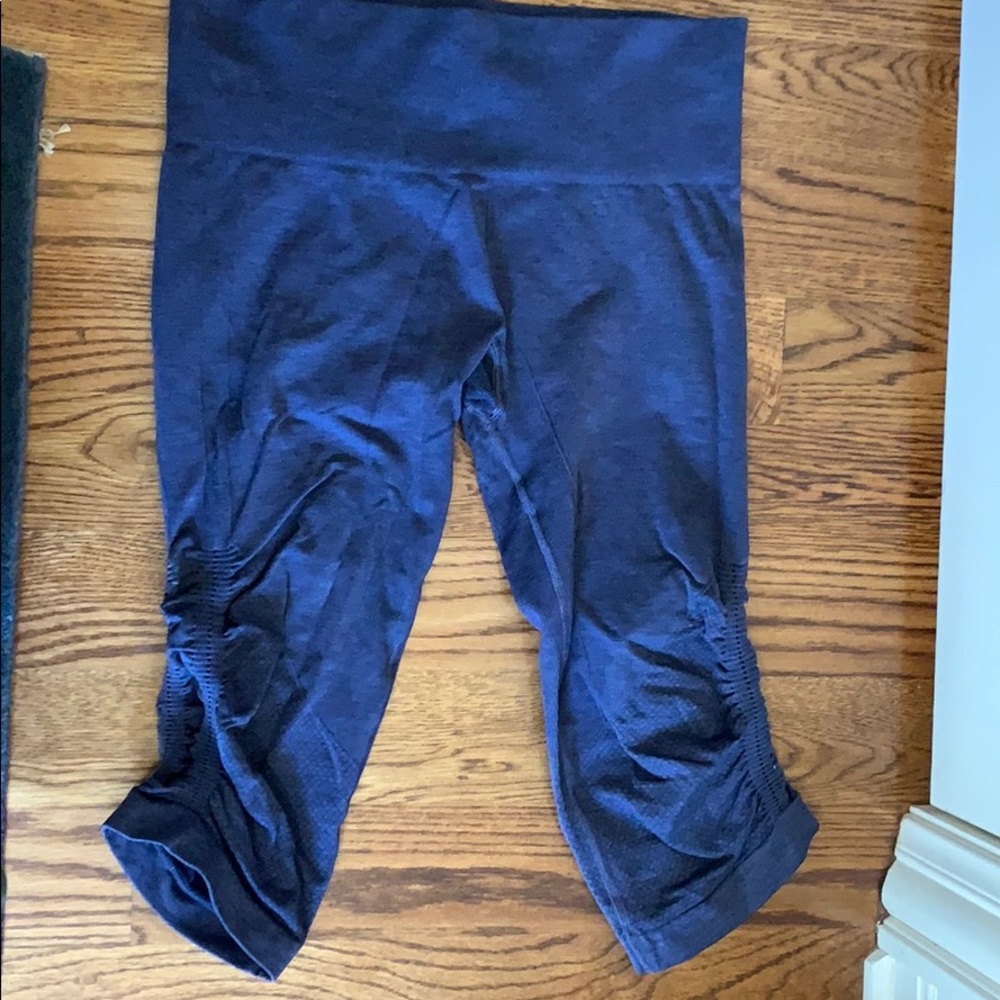 Lululemon cropped leggings